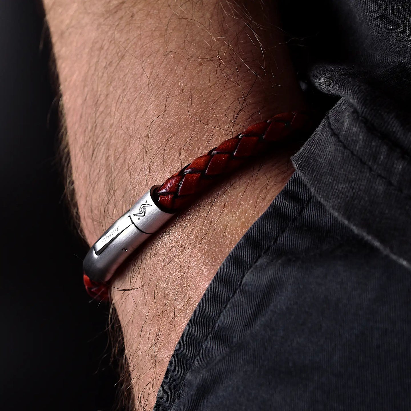 Alex - 6mm bolo in antique red