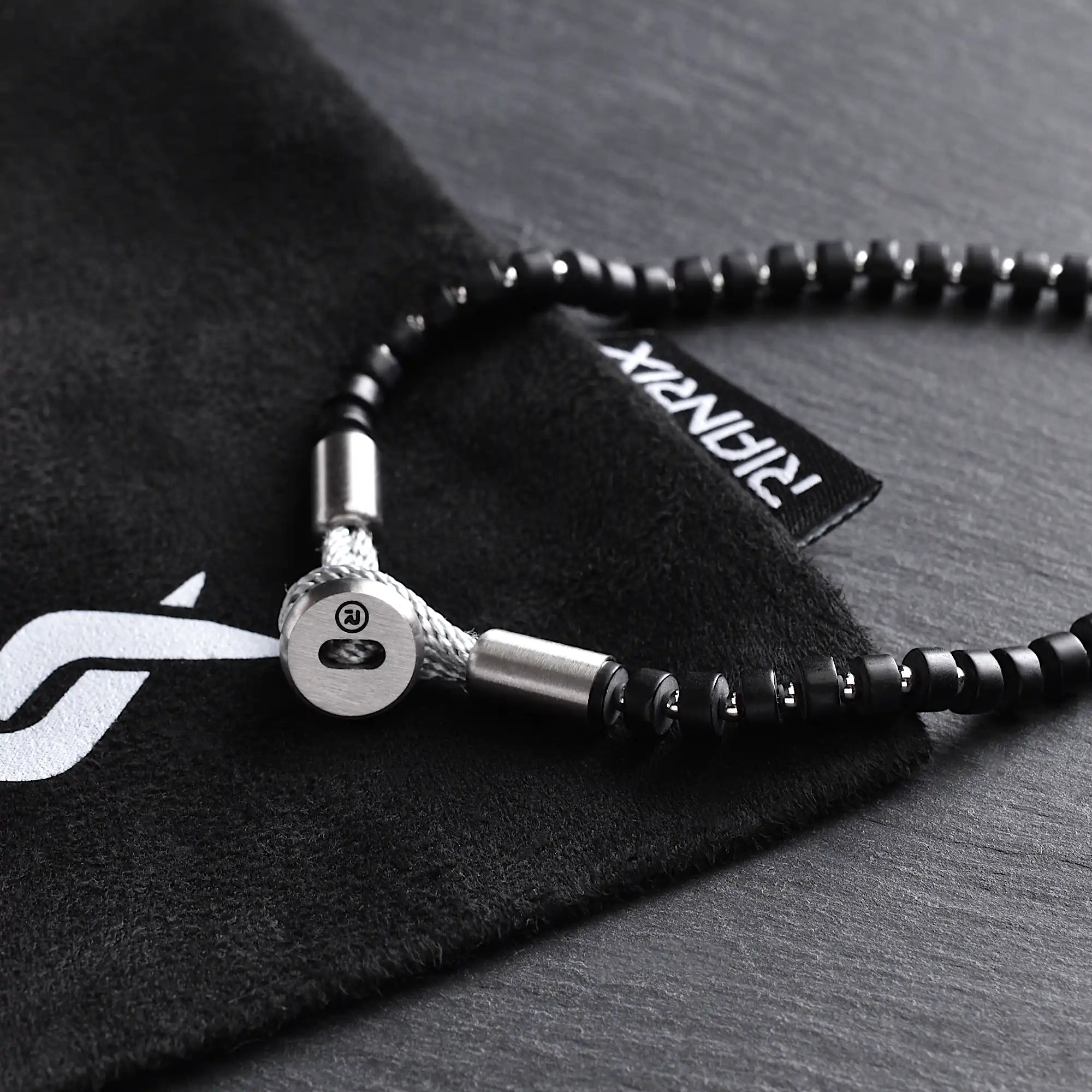 Cade – Onyx Bead Bracelet