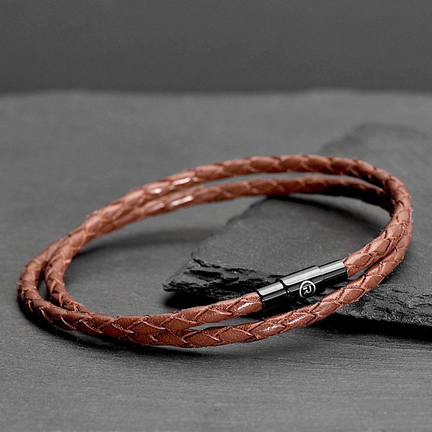 Clayton - 3mm super soft genuine leather bracelet in saddle brown