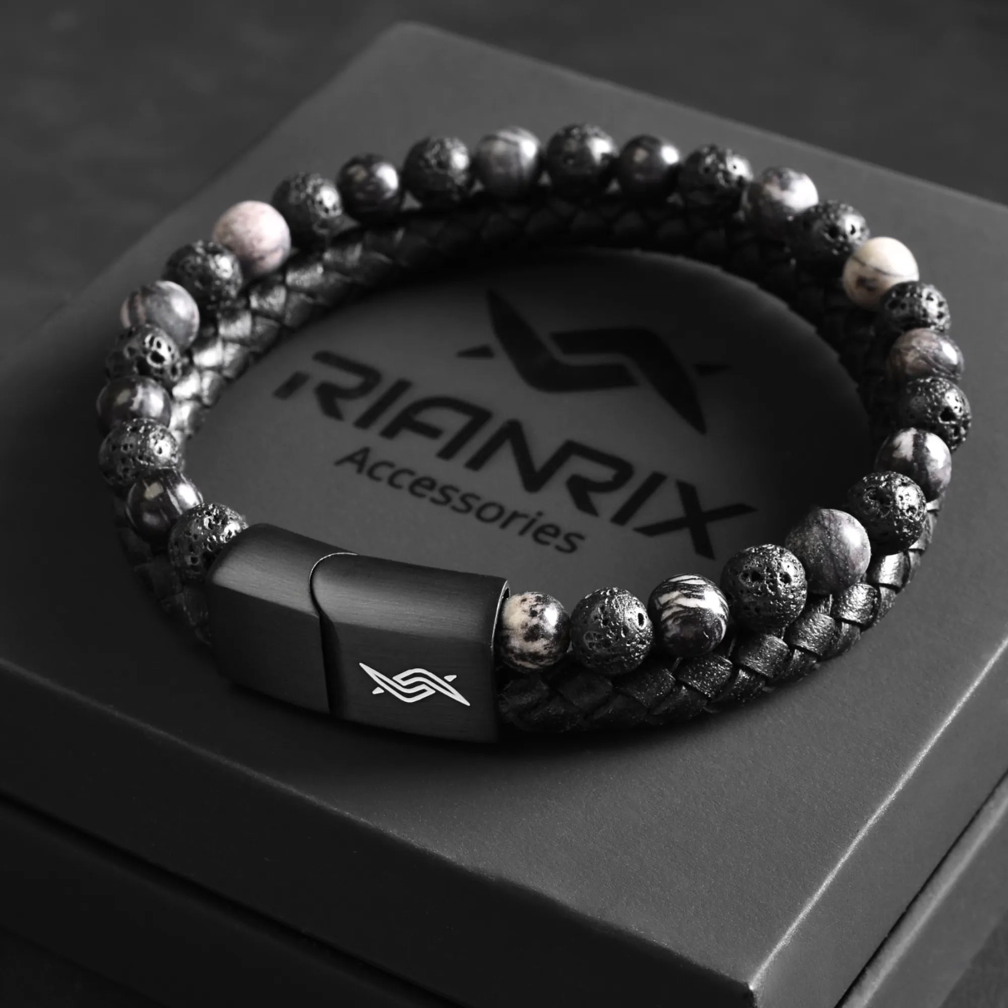 Dave - Leather bracelet with lava & spiderweb beads