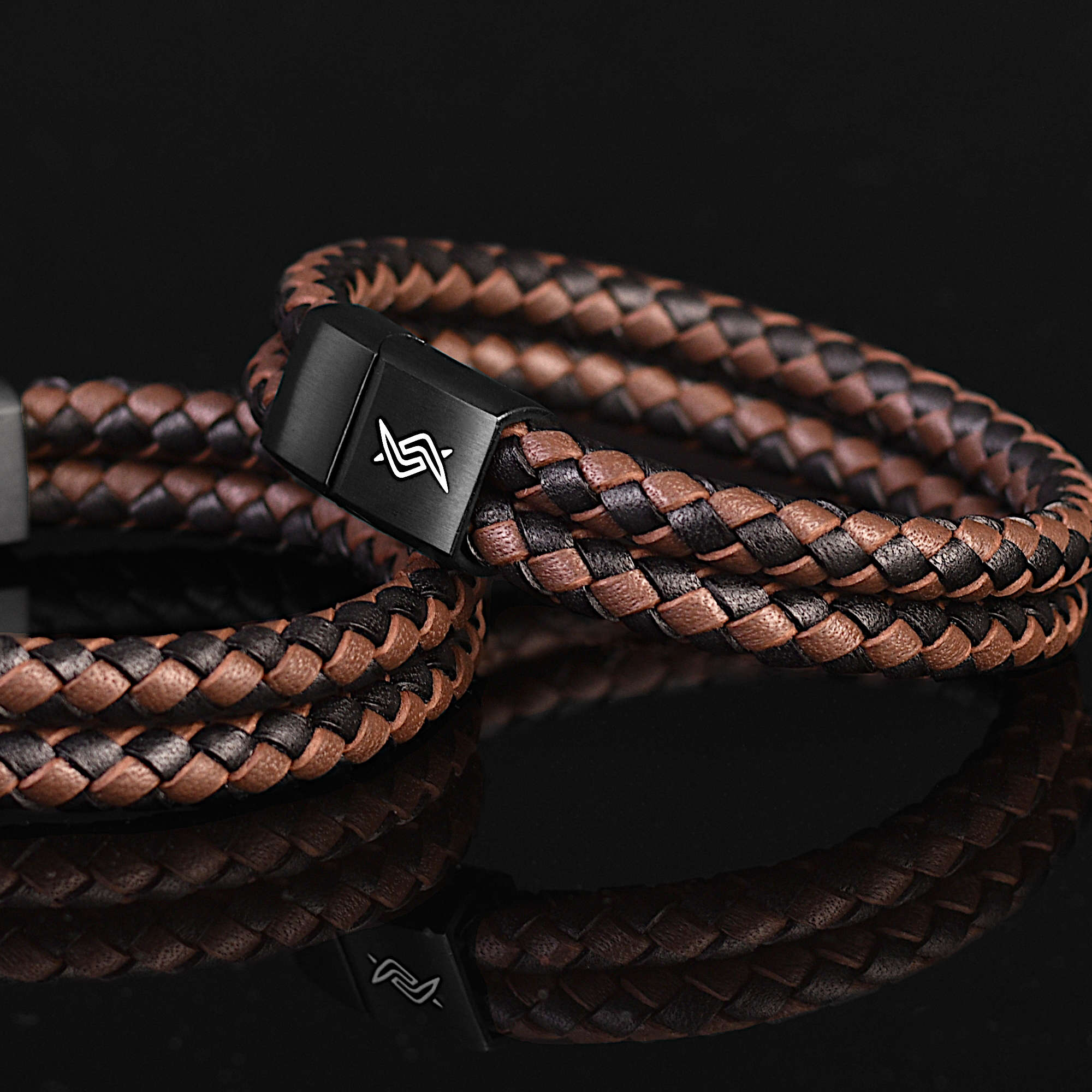 アクセサリー GARNI / Leather bracelet Granger - Modern and Sleek Leather Bracelet for Man | Rianrix