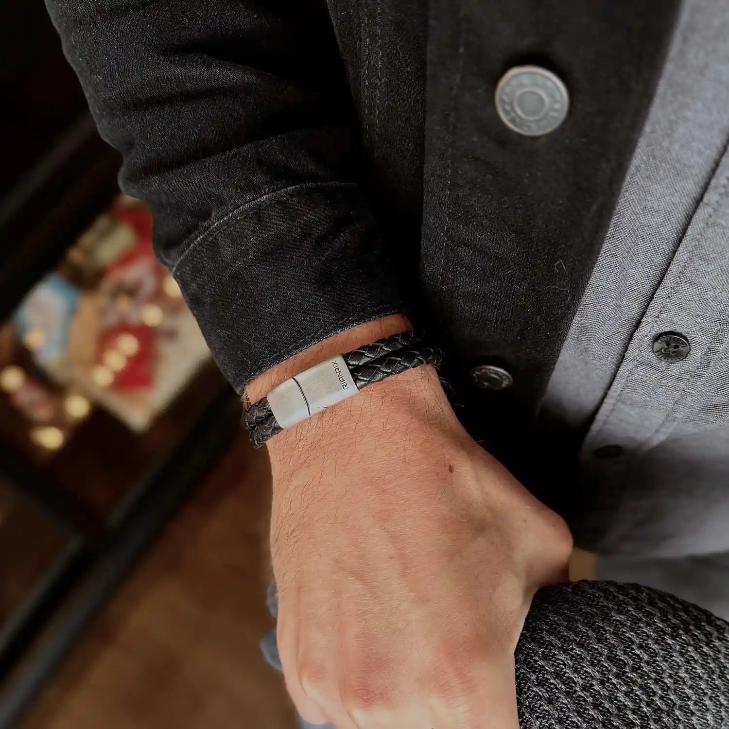 Rhys – 6mm Premium Double-Layer Leather Bracelet (Classic Black)