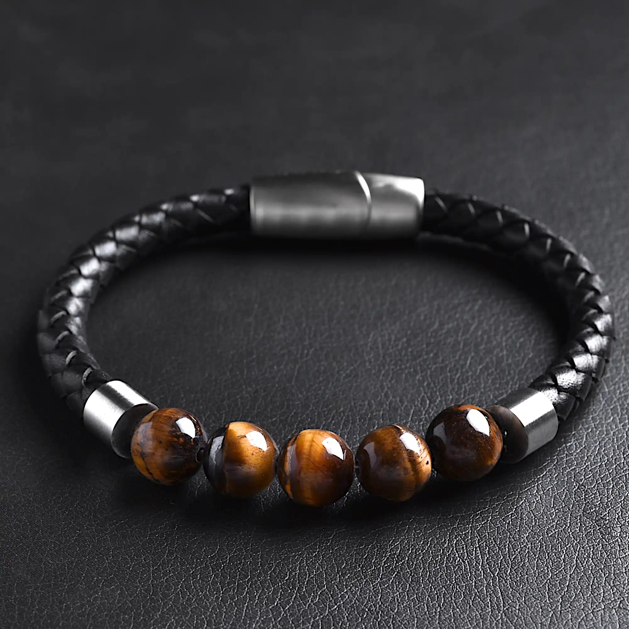 The Tiger Eye Set